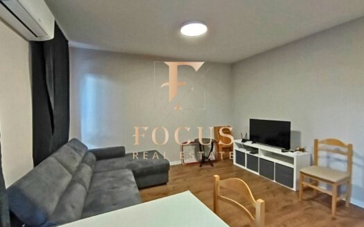 17725275231606 proslav dvustaen apartament